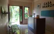 Lobi 2 Casa Sharon Guest House Puncak