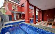 Swimming Pool 4 Villa Kota Bunga Victorian CC2-24 Puncak by Nimmala