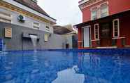 Swimming Pool 7 Villa Kota Bunga Victorian CC2-24 Puncak by Nimmala