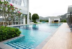 Swimming Pool 5 OYO HOME 90276 Windmill Upon Hills Wb22-05