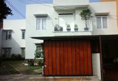 外観 4 SPOT ON 90599 Wortel Residence