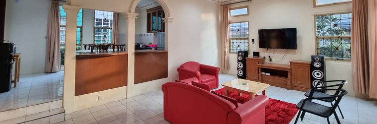 大廳 Villa Kota Bunga Victorian AA3-9 Puncak by Nimmala