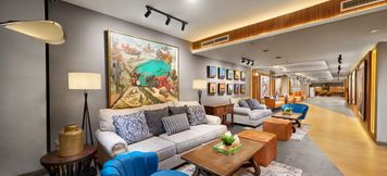 Lobby 3 Aston Inn Jemursari