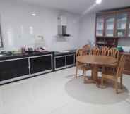 Lobby 5 OYO Homes 90310 E Homestay Permai Timur