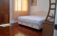 Bedroom 3 OYO Homes 90310 E Homestay Permai Timur