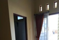 寝室 5 R3 Brawijaya Homestay