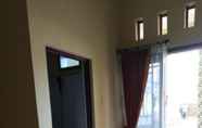 Kamar Tidur 5 R3 Brawijaya Homestay