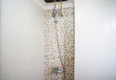 In-room Bathroom 6 Planet Room Kemang View