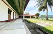 Lobby 3 OYO 90317 Ambong Bay Resthouse