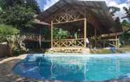 Kolam Renang 6 De Salak Homestay