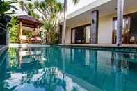 Swimming Pool Pulau Villa Canggu