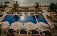 Kolam Renang 3 Tilem Beach Hotel & Resort