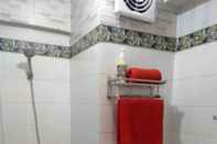 In-room Bathroom MyStayPro Sentra Timur