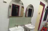 In-room Bathroom Homestay Mentari Women Only