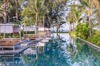 Hồ bơi MELIÁ PHUKET MAI KHAO 