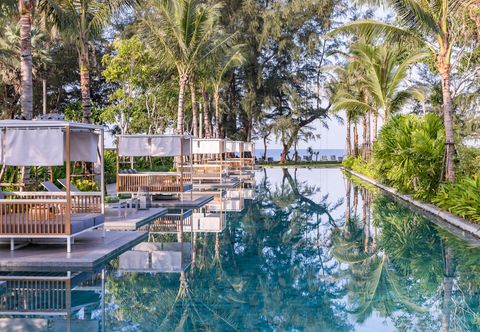 Swimming Pool Melia Phuket Mai Khao