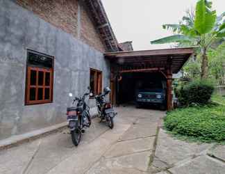 Exterior 2  Kumoro Homestay