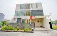 Bangunan 4 SUPER OYO 90606 Glass House Citraland