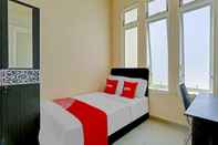 Kamar Tidur OYO 90610 De Living Syariah