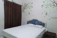 Kamar Tidur OYO 90614 Spring Homestay