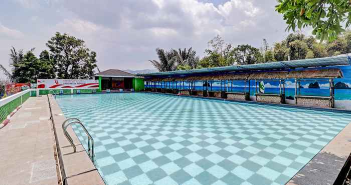 Swimming Pool Capital O 90617 Rumah Oma Opa Syariah