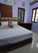 BEDROOM OYO 90633 Graha Dirham Homestay