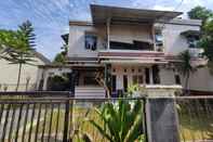 Luar Bangunan OYO 90633 Graha Dirham Homestay