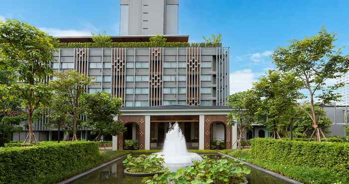 Bên ngoài Melia Chiang Mai