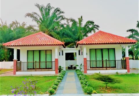 Luar Bangunan OYO Home 90332 Jentayu Homestay Pontian