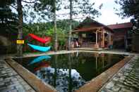 Swimming Pool Imah Kayu By Horison