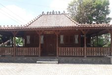 Lobby Imah Kayu By Horison