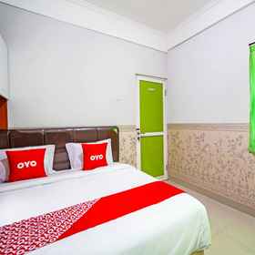 Bedroom 1 OYO 90651 Green House Citraland, Hotel Jl. Dukuh Jelidro No.3 kavling 1