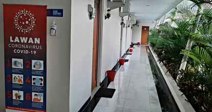 Lobi 4 Urbanview Hotel Syariah Casa Azmya Yogyakarta