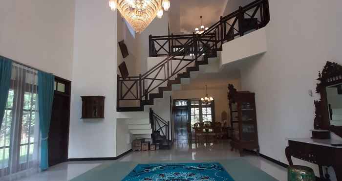 Lobby VILLA 28 / 3 ROOM