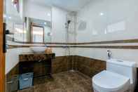 Phòng tắm bên trong KorHan Apartment Hanoi