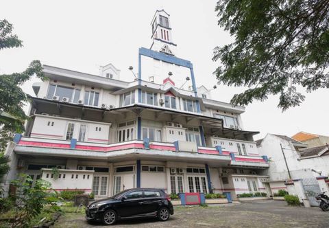 Bên ngoài Kost DKB 29