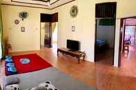 Ruang Umum Malin's Home Stay - Three Bedroom