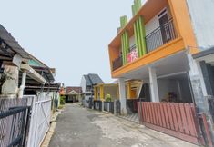 Exterior 2 OYO 90659 Griya Tentrem Syariah Lampung