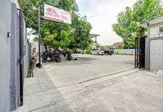 Exterior 5 OYO 90678 Omah Kulo Guest House
