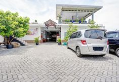 Exterior 2 OYO 90678 Omah Kulo Guest House