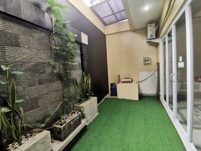 臥室 4 Platinum Setramurni Guest House 3BR - 6Pax Bandung