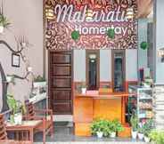 Lobi 7 OYO 90687 Maharatu Homestay