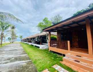 Exterior 2 Andaman Beach Resort Lipe