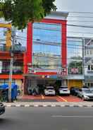 EXTERIOR_BUILDING Ron's City Homestay Premium Near Simpang Lima Semarang