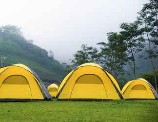 Bên ngoài 2 Tent at Lembah Indah Glamping Resort