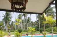 Kolam Renang Natai House Hotel