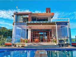 De Pointé Resort & Resto, USD 158.90