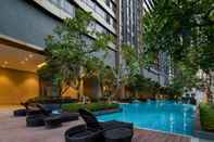 Swimming Pool Wyndham Suites KLCC