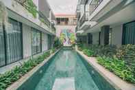 Swimming Pool Bestah Coliving