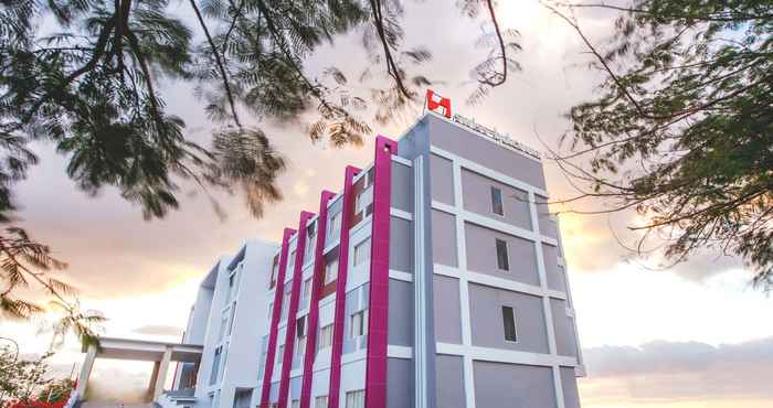 Exterior Swiss-Belcourt Kupang